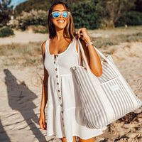 🔥 CLEARANCE – Coastal Cooler Tote (AS IS – Cosmetic Soiling)